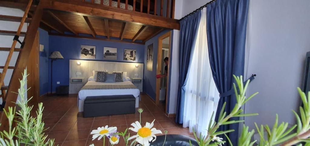 Hotel Guara Inluka Las Almunias Zimmer foto