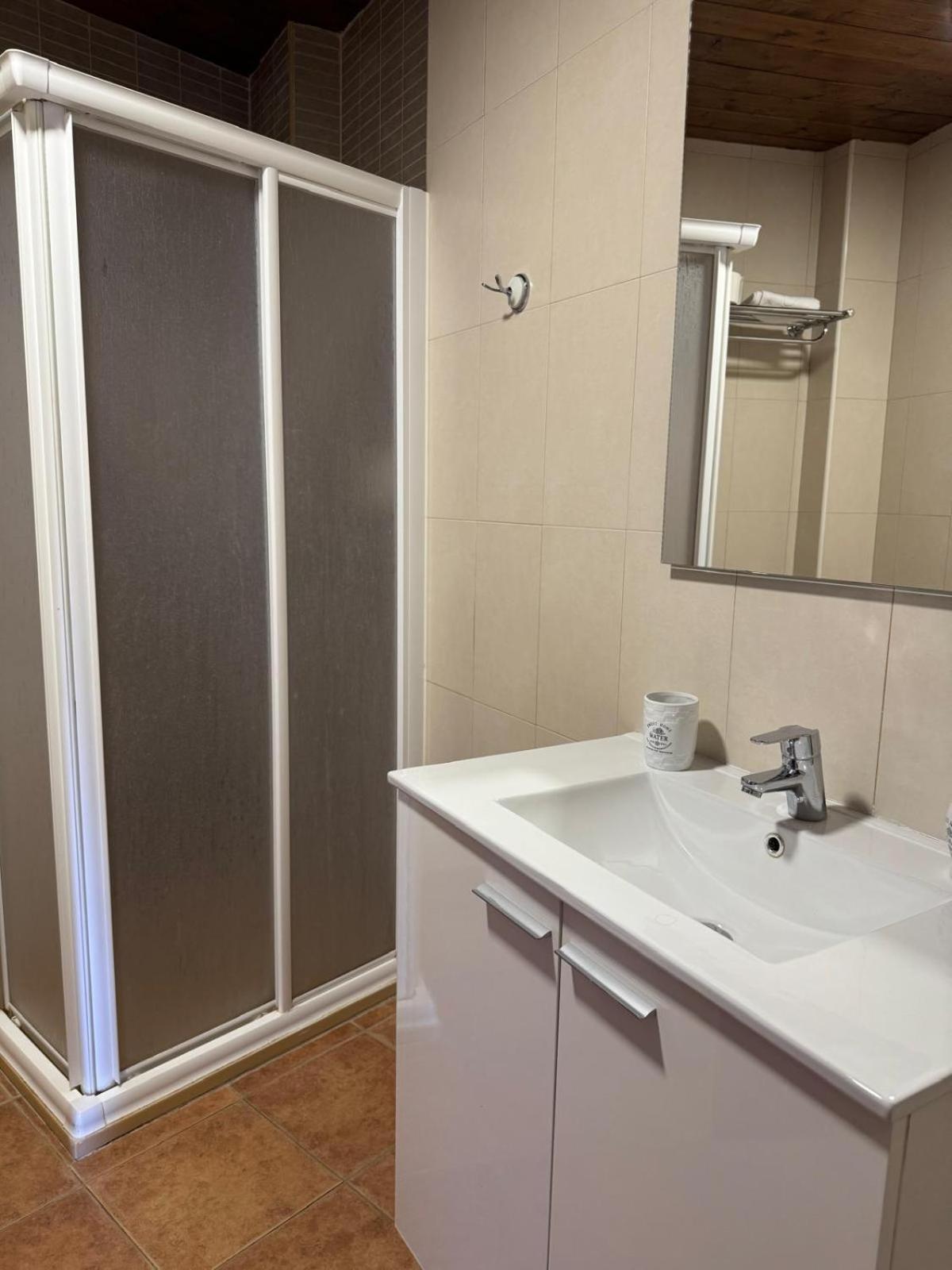 Hotel Guara Inluka Las Almunias Zimmer foto
